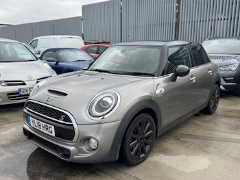 Used MINI Hatch 2018 for sale - 77574091: Photo