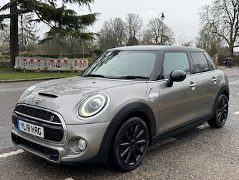 Used MINI Hatch 2018 for sale - 77574091: Photo
