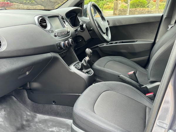 Used Hyundai i10 2018 for sale - 76283931: Photo 13