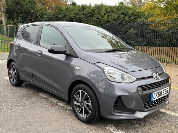 Used Hyundai i10 2018 for sale - 76283931: Photo 1