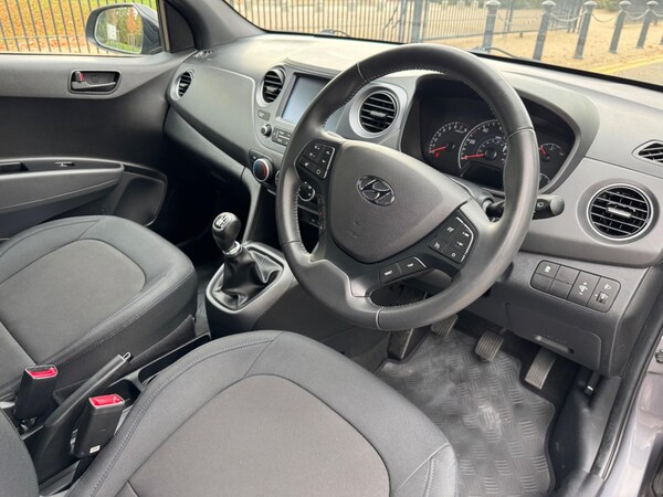 Used Hyundai i10 2018 for sale - 76283931: Photo 24