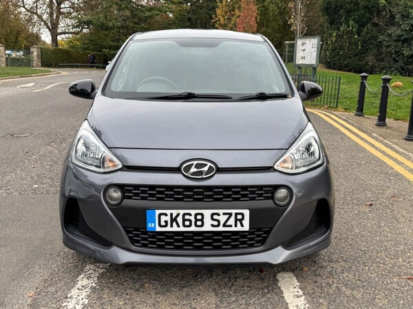 Used Hyundai i10 2018 for sale - 76283931: Photo 2