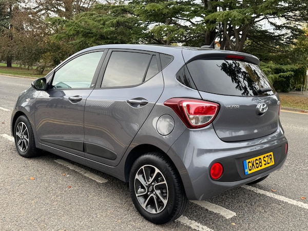 Used Hyundai i10 2018 for sale - 76283931: Photo 5