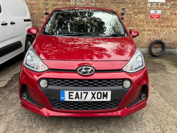 Used Hyundai i10 2017 for sale - 76294467: Photo 2