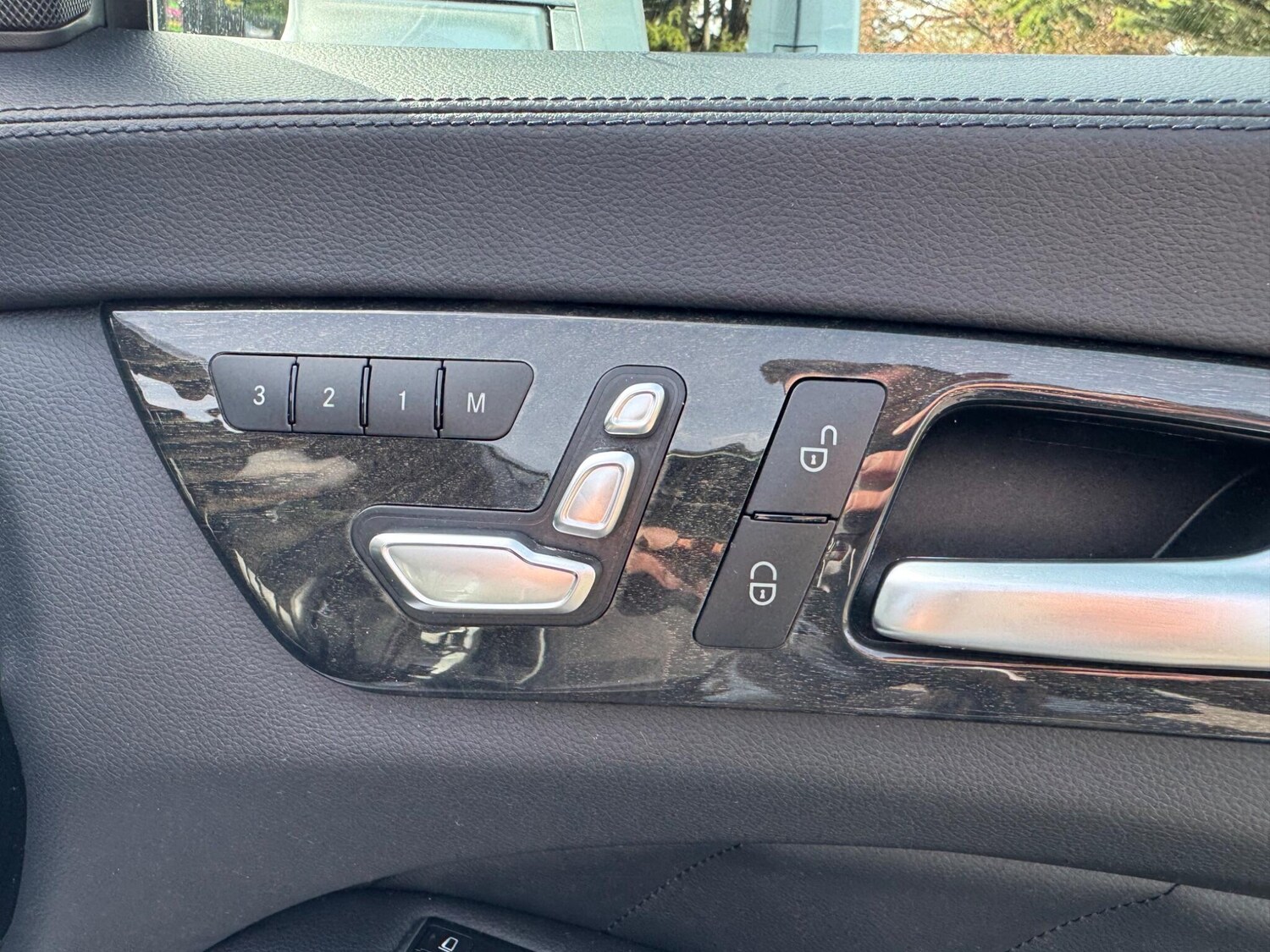 Used Mercedes-Benz CLS for sale - 78214859: Photo 37