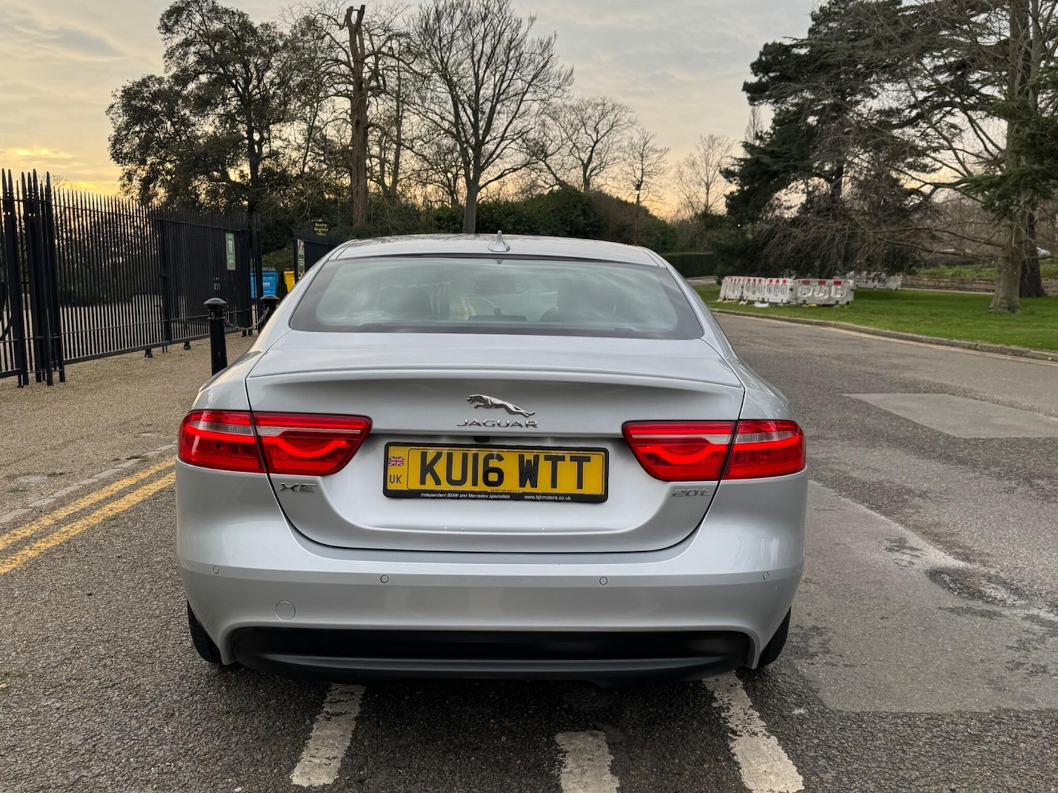 Used Jaguar XE 2016 for sale - 77909103: Photo 6