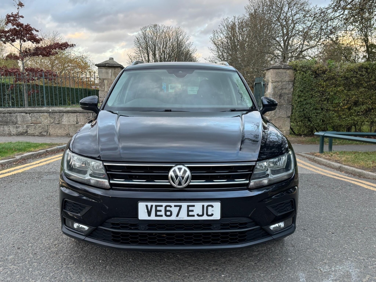 Used Volkswagen Tiguan 2017 for sale - 76408362: Photo 2