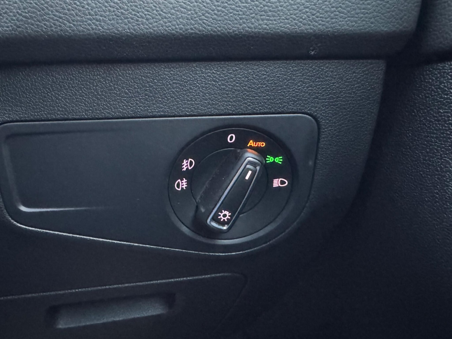 Used Volkswagen Tiguan 2017 for sale - 76408362: Photo 27