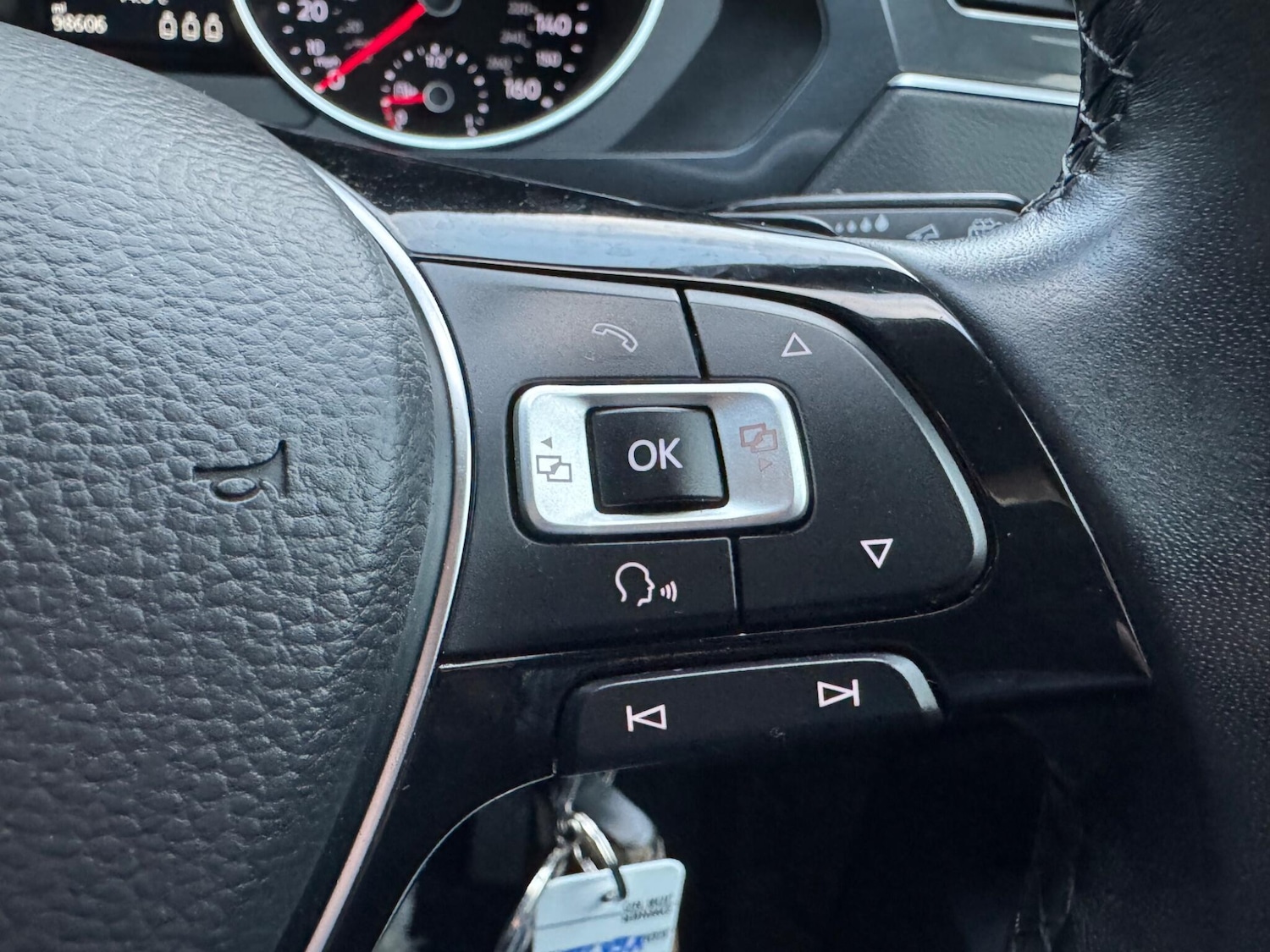 Used Volkswagen Tiguan 2017 for sale - 76408362: Photo 29