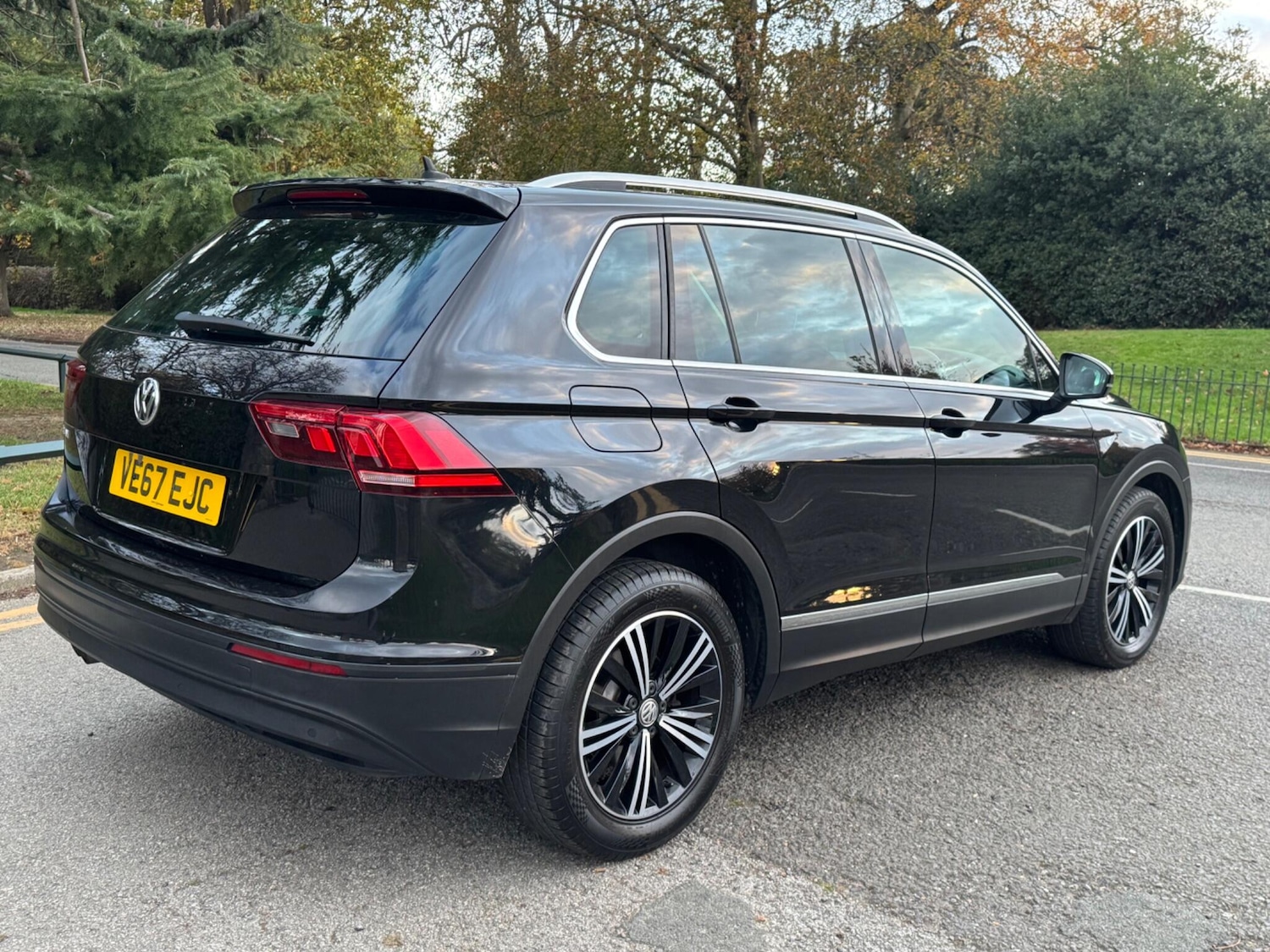 Used Volkswagen Tiguan 2017 for sale - 76408362: Photo 6