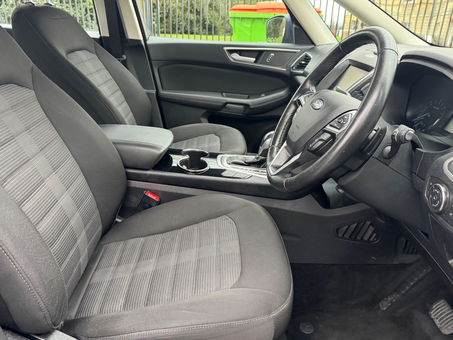 Used Ford Galaxy 2016 for sale - 76689167: Photo 24