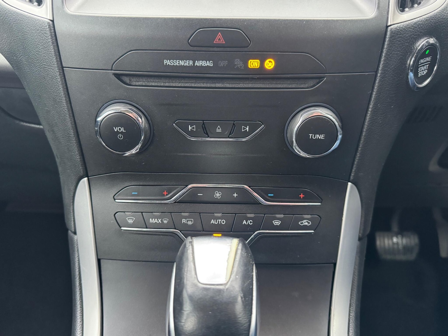 Used Ford Galaxy 2016 for sale - 76689167: Photo 29