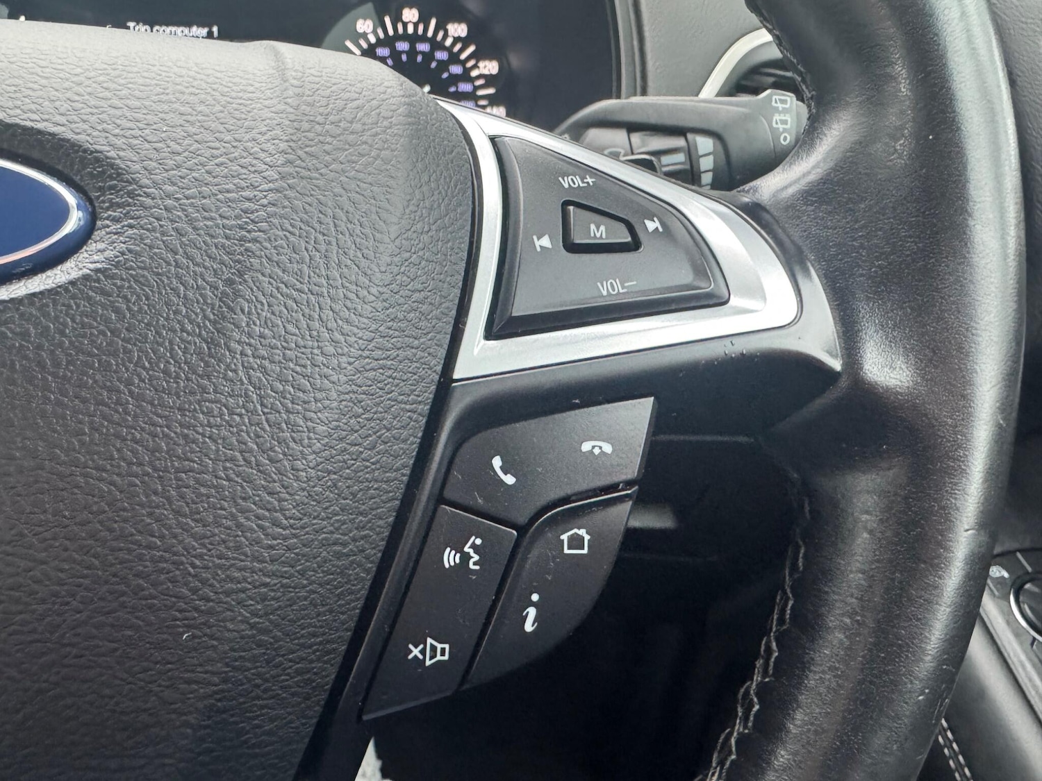 Used Ford Galaxy 2016 for sale - 76689167: Photo 31