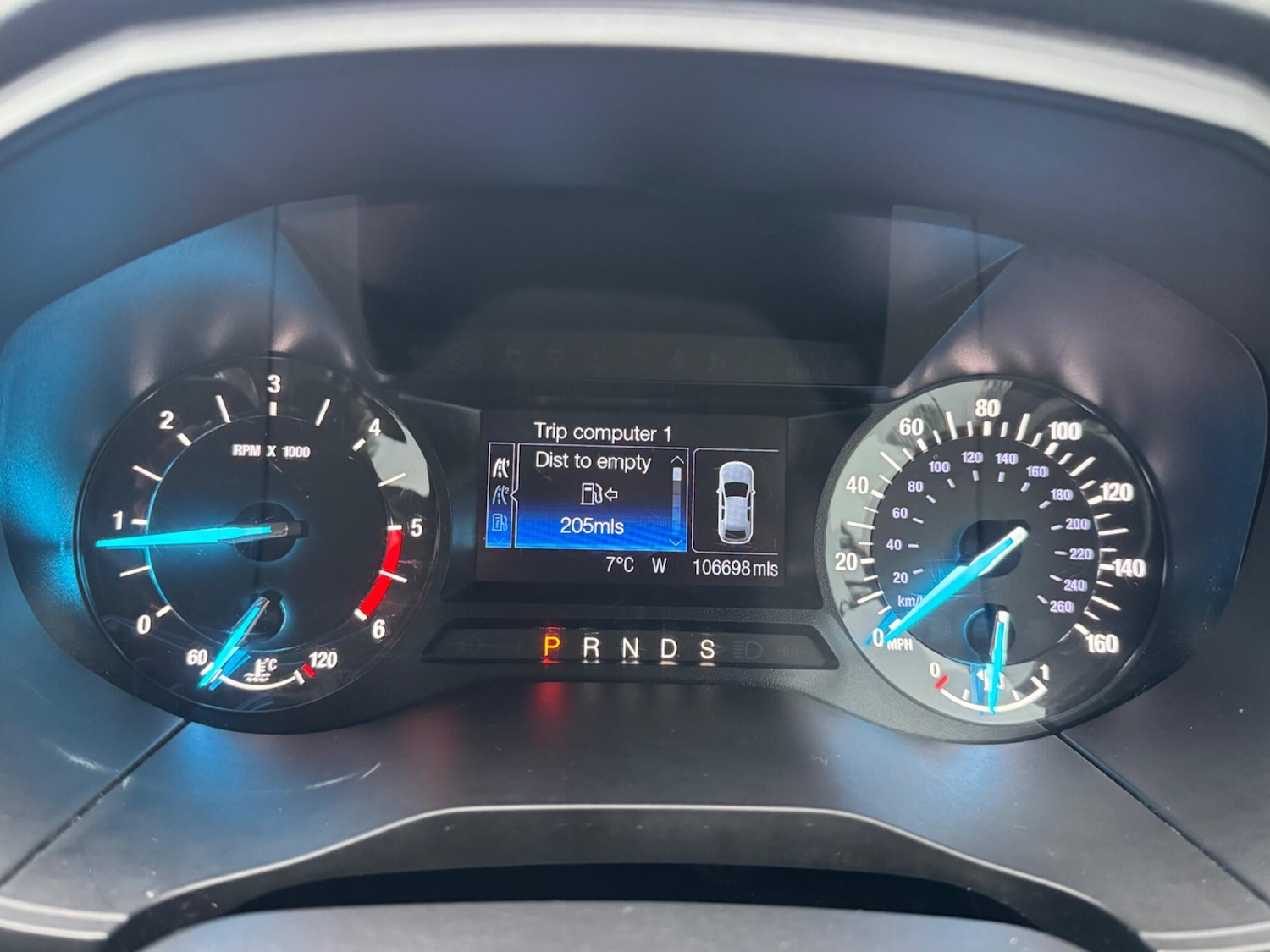 Used Ford Galaxy 2016 for sale - 76689167: Photo 34