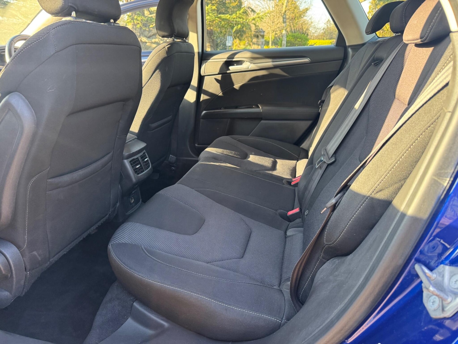 Used Ford Mondeo 2015 for sale - 77957172: Photo 15