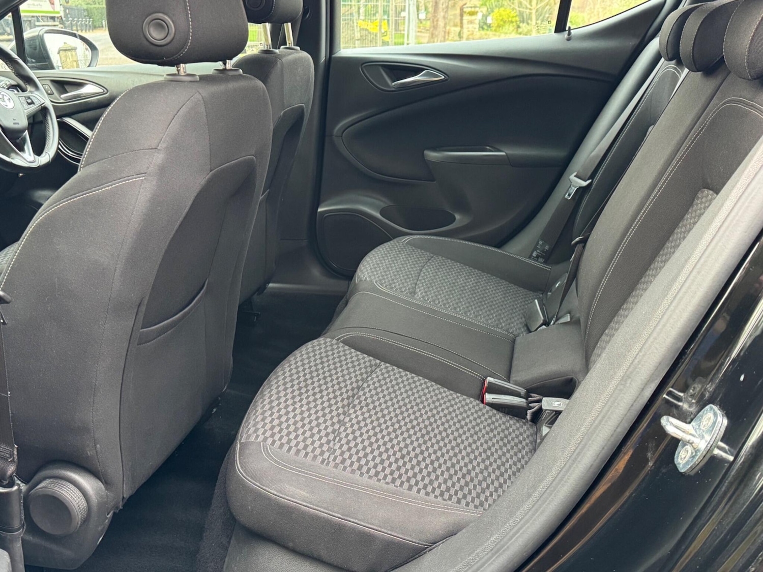 Used Vauxhall Astra 2017 for sale - 77029254: Photo 15