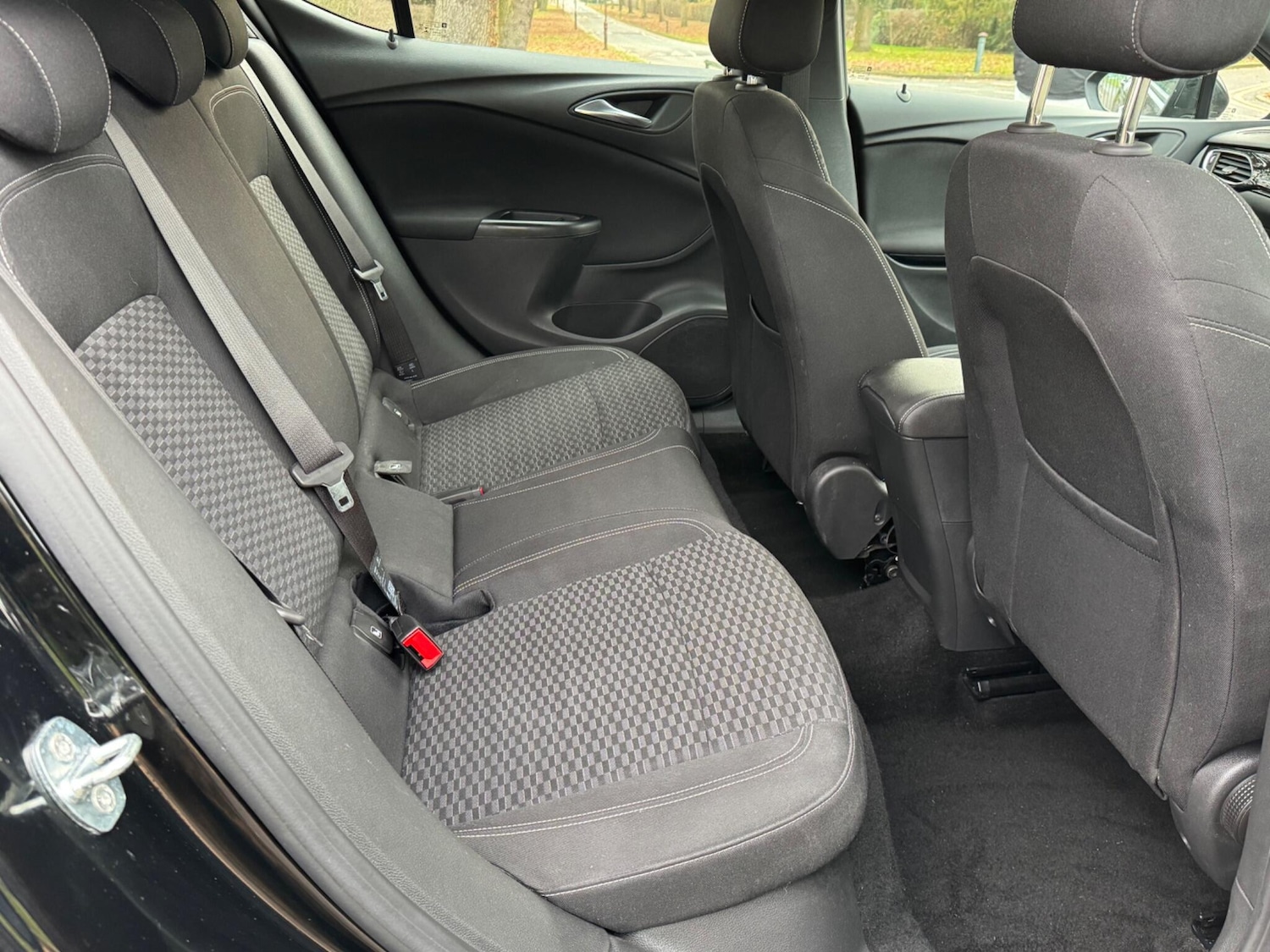 Used Vauxhall Astra 2017 for sale - 77029254: Photo 19