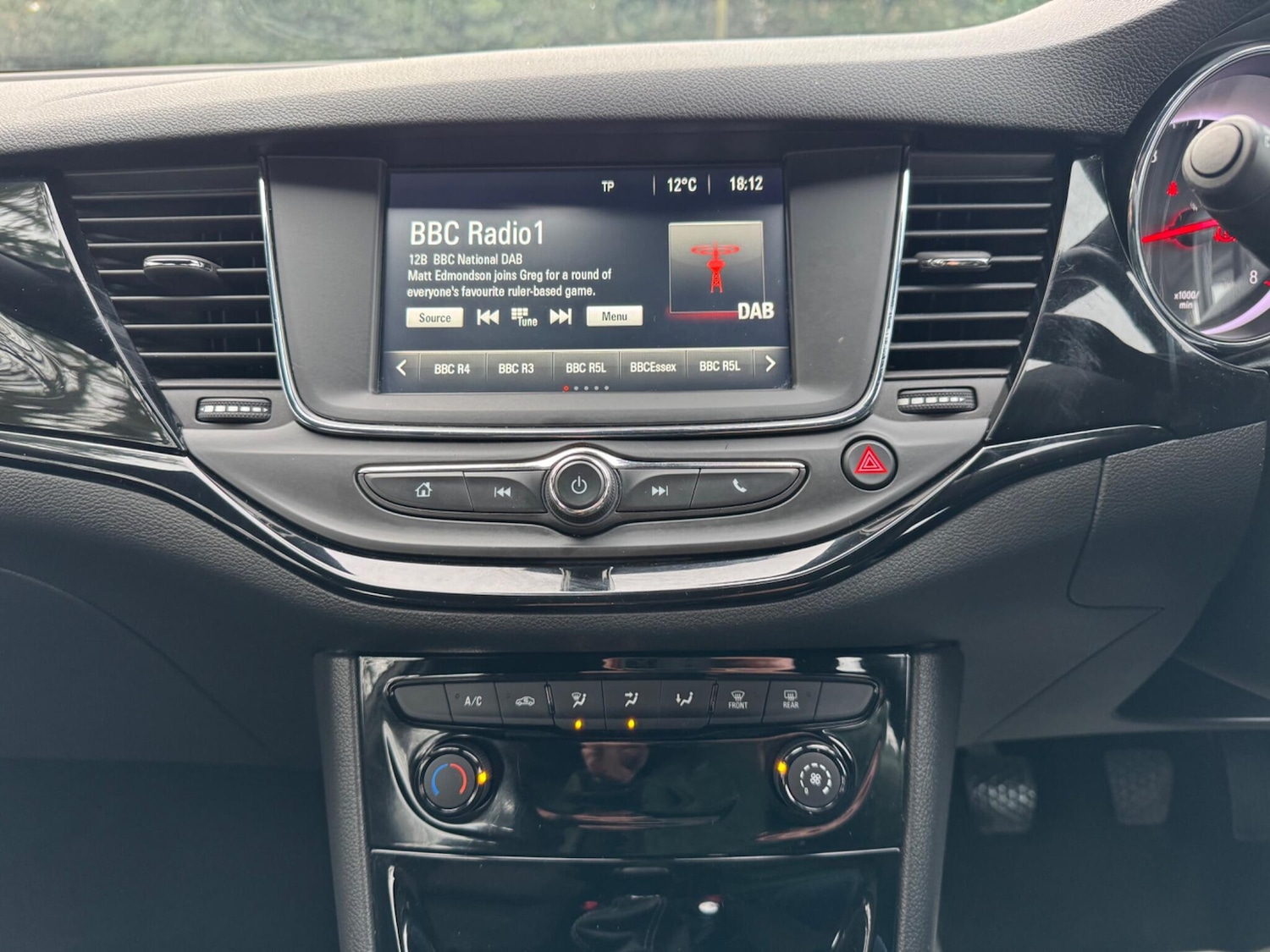 Used Vauxhall Astra 2017 for sale - 77029254: Photo 23