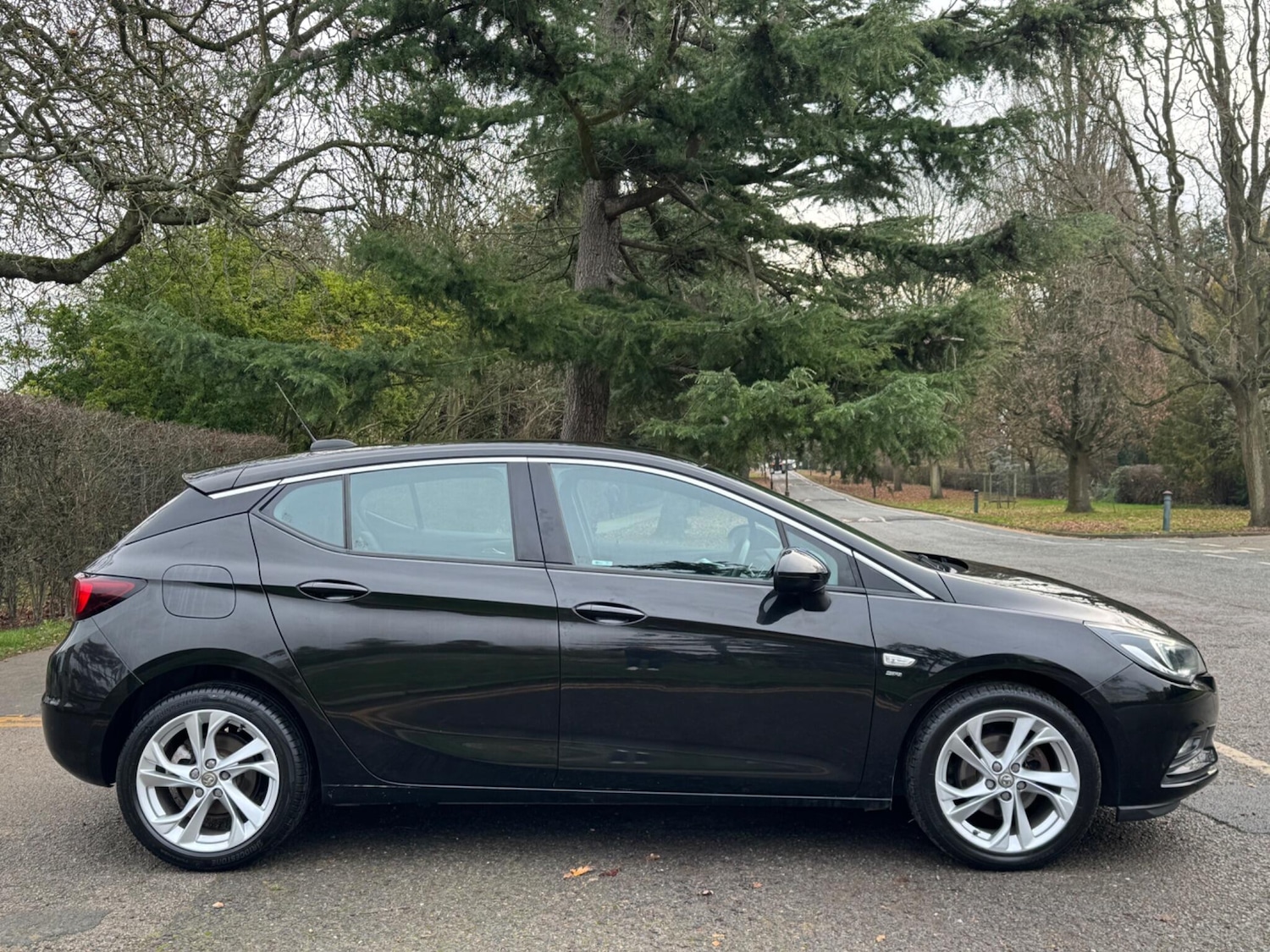 Used Vauxhall Astra 2017 for sale - 77029254: Photo 8