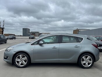 Used Vauxhall Astra 2012 for sale - 77695697: Photo