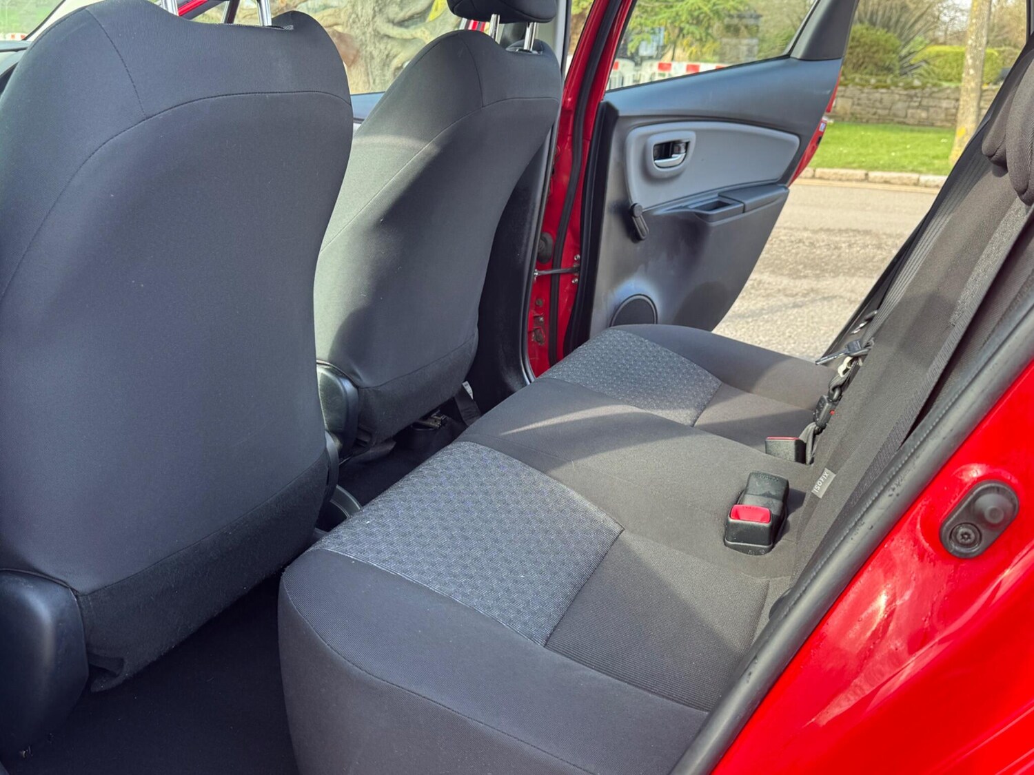 Used Toyota Yaris 2014 for sale - 77838787: Photo 18