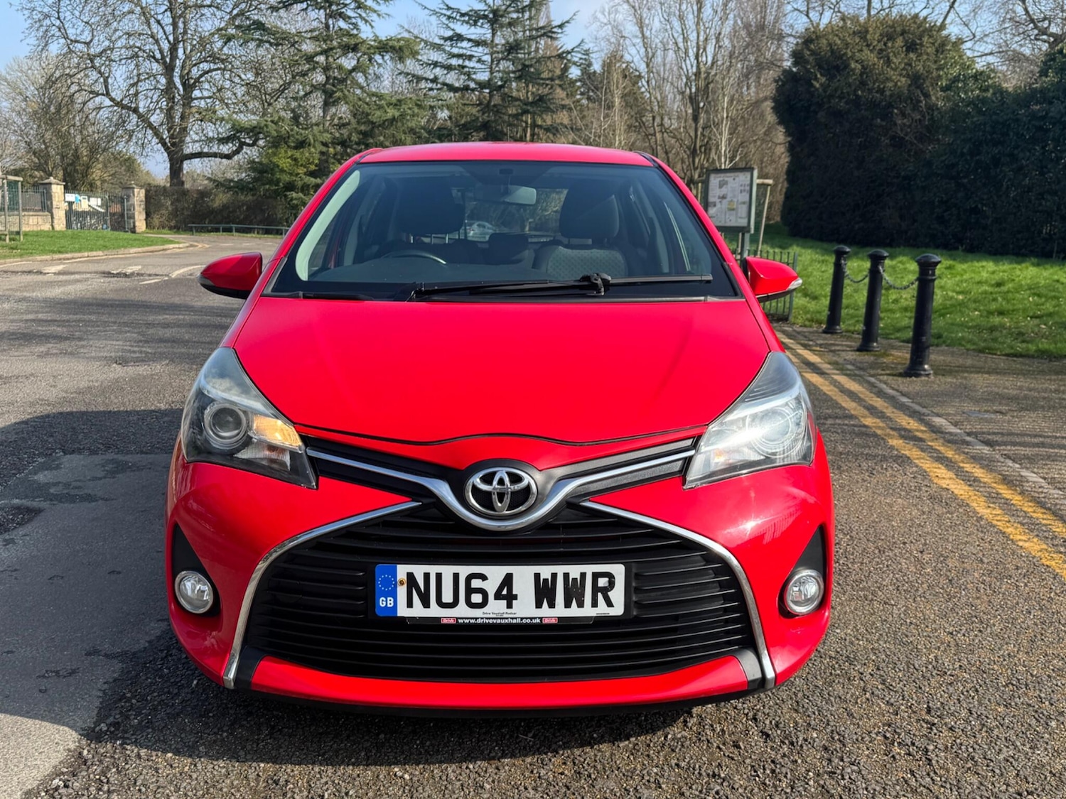 Used Toyota Yaris 2014 for sale - 77838787: Photo 2