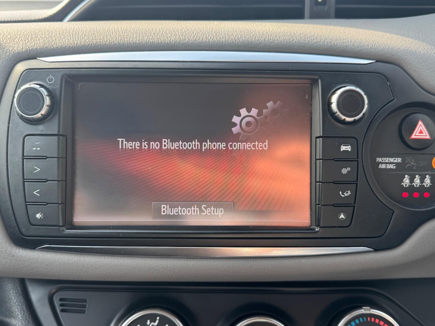 Used Toyota Yaris 2014 for sale - 77838787: Photo 29