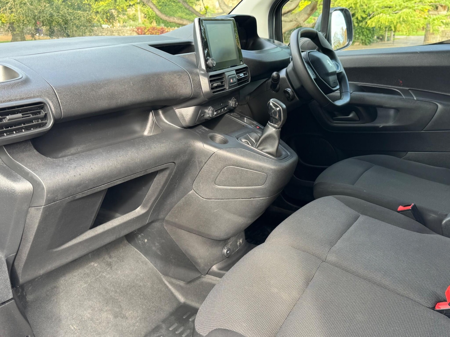 Used Peugeot Partner 2021 for sale - 76137396: Photo 15