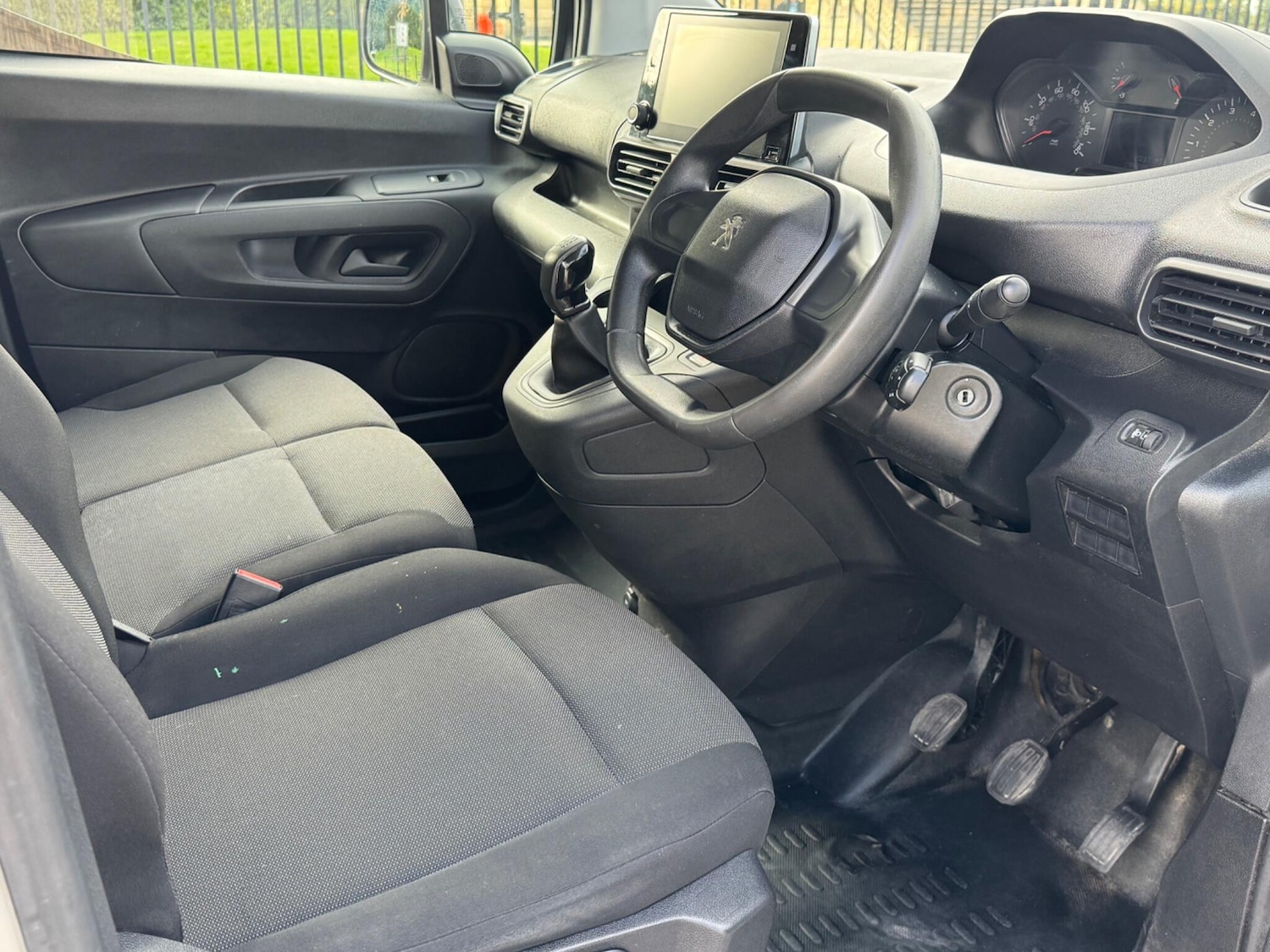 Used Peugeot Partner 2021 for sale - 76137396: Photo 19