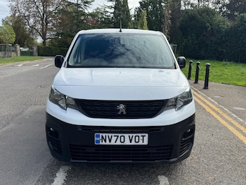 Used Peugeot Partner 2021 for sale - 76137396: Photo