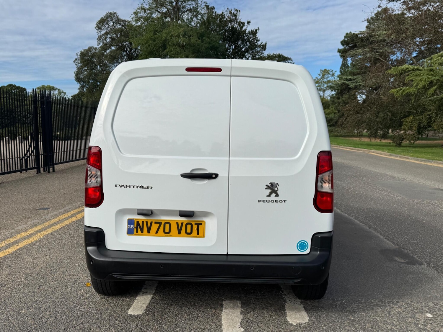 Used Peugeot Partner 2021 for sale - 76137396: Photo 6