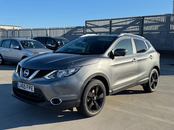Used Nissan Qashqai 2015 for sale - 77738284: Photo