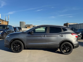 Used Nissan Qashqai 2015 for sale - 77738284: Photo