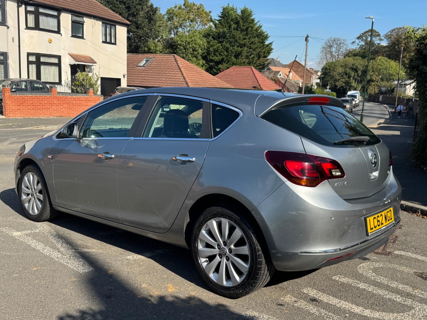 Used Vauxhall Astra 2012 for sale - 76151971: Photo 5