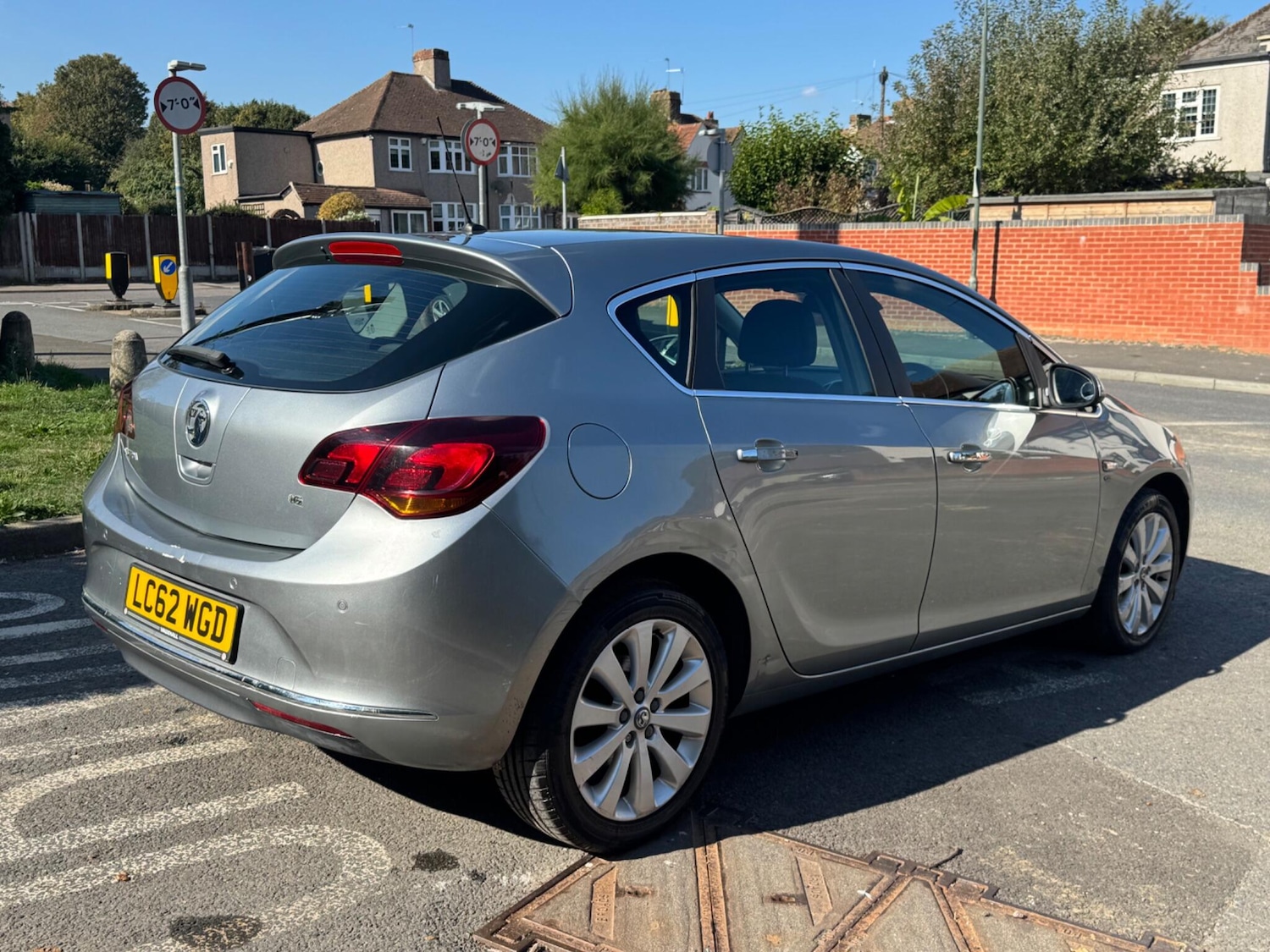 Used Vauxhall Astra 2012 for sale - 76151971: Photo 7