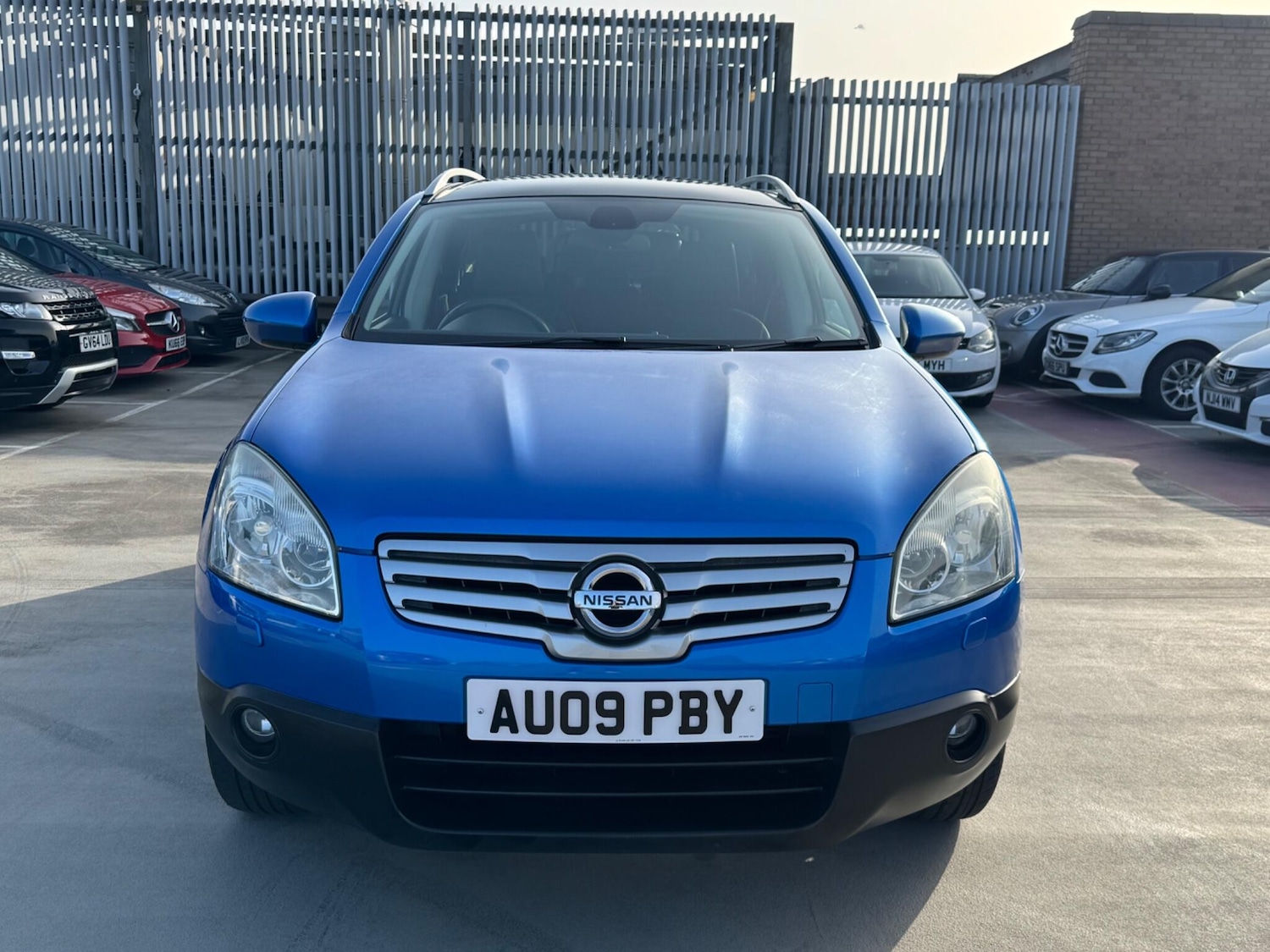 Used Nissan Qashqai+2 for sale - 77807631: Photo 2