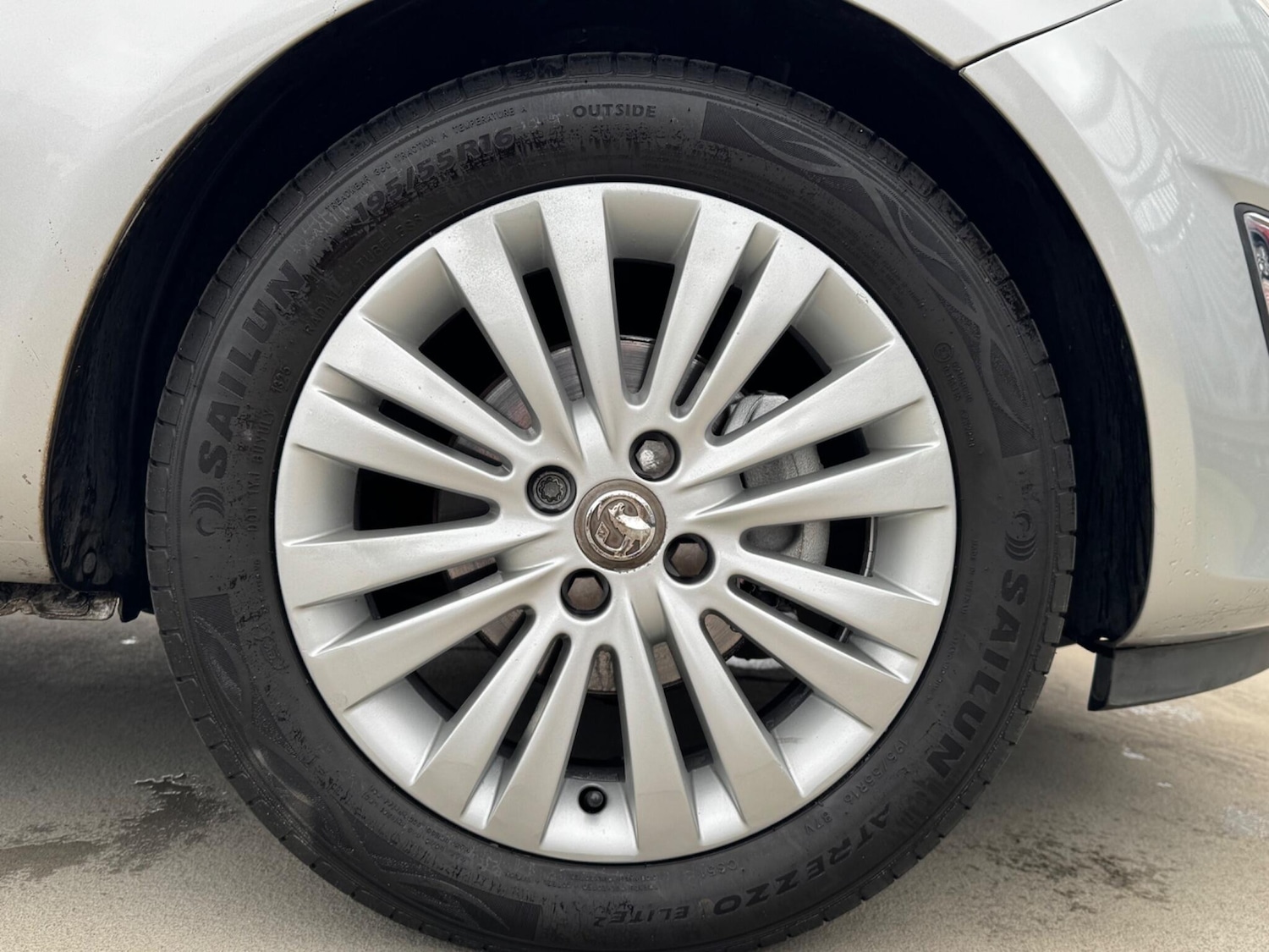 Used Vauxhall Corsa 2013 for sale - 76952788: Photo 10