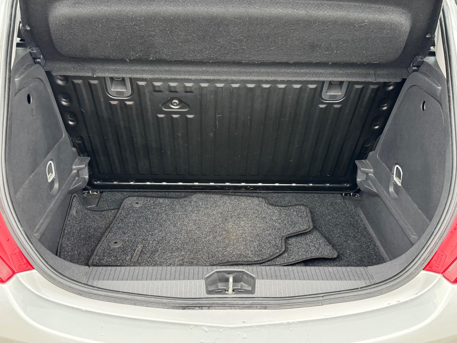 Used Vauxhall Corsa 2013 for sale - 76952788: Photo 17