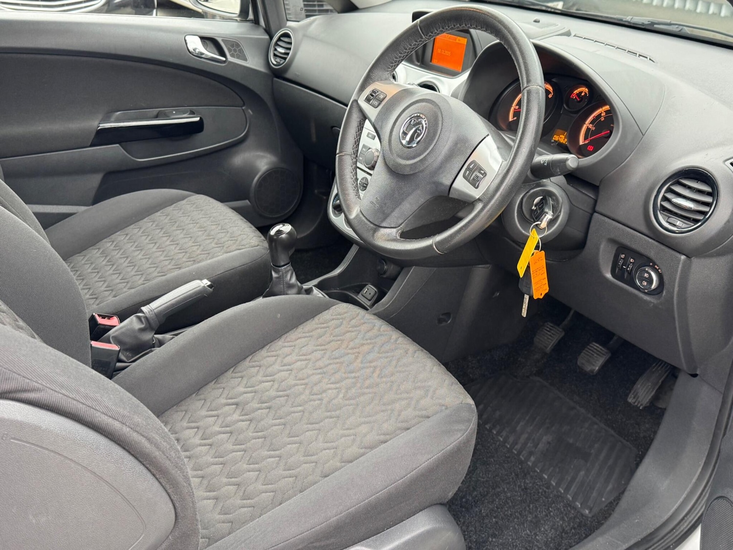 Used Vauxhall Corsa 2013 for sale - 76952788: Photo 18