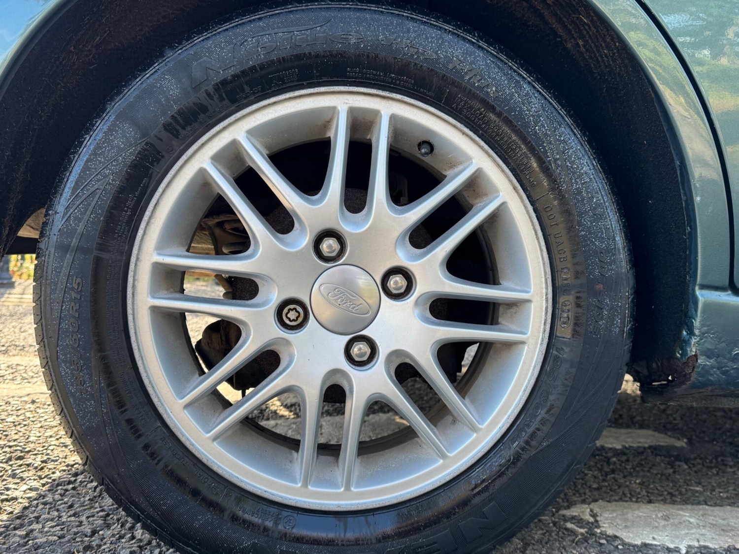 Used Ford Focus 2003 for sale - 76398331: Photo 10