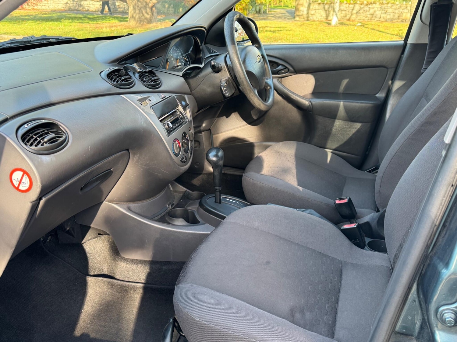 Used Ford Focus 2003 for sale - 76398331: Photo 14