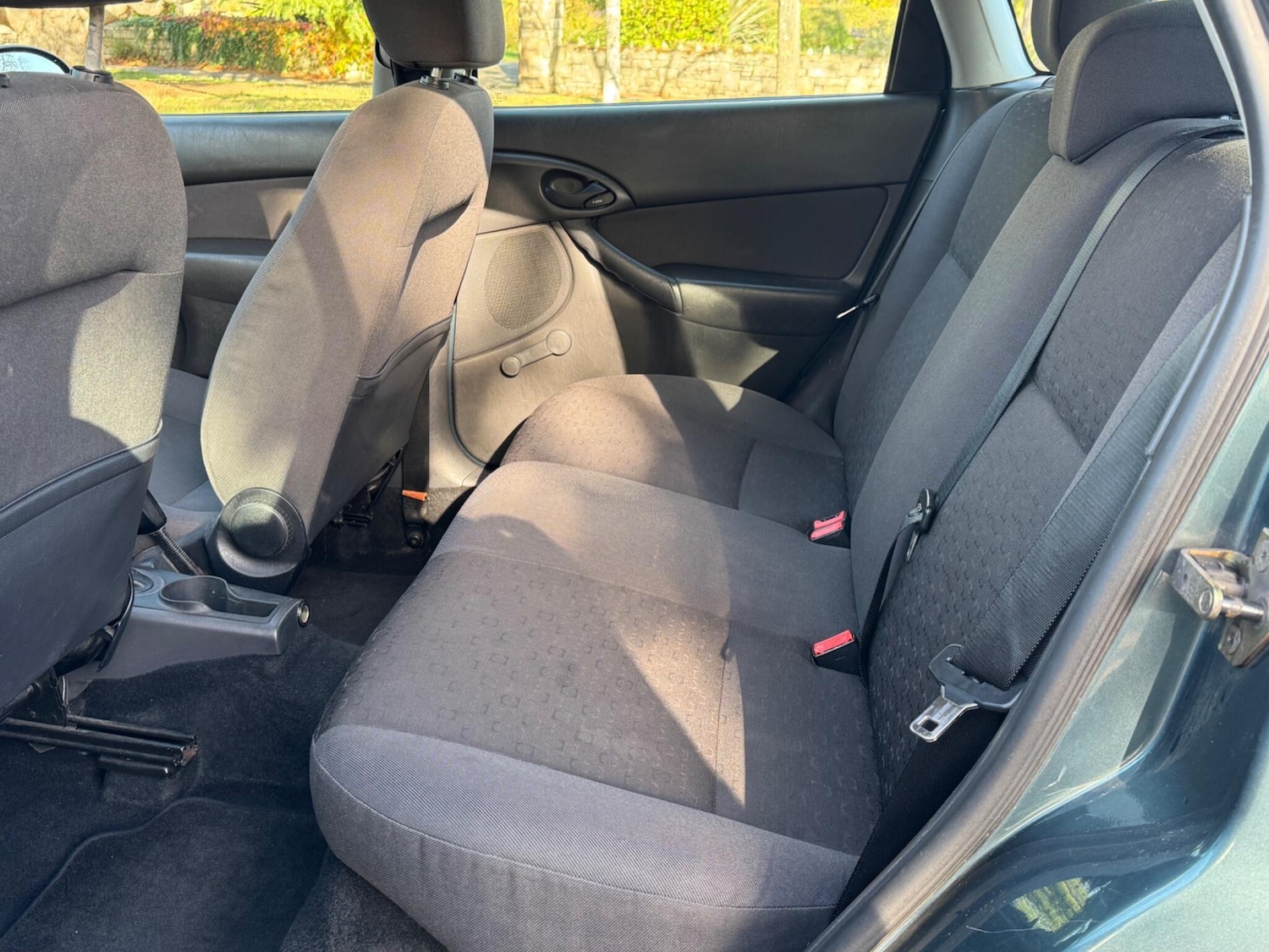 Used Ford Focus 2003 for sale - 76398331: Photo 16