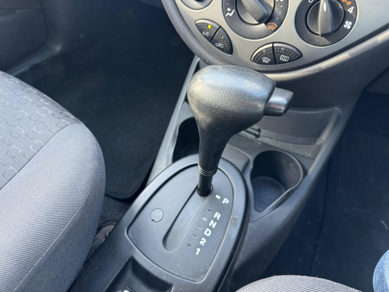 Used Ford Focus 2003 for sale - 76398331: Photo 25