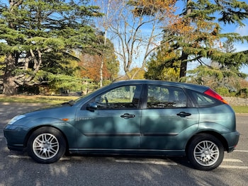 Used Ford Focus 2003 for sale - 76398331: Photo