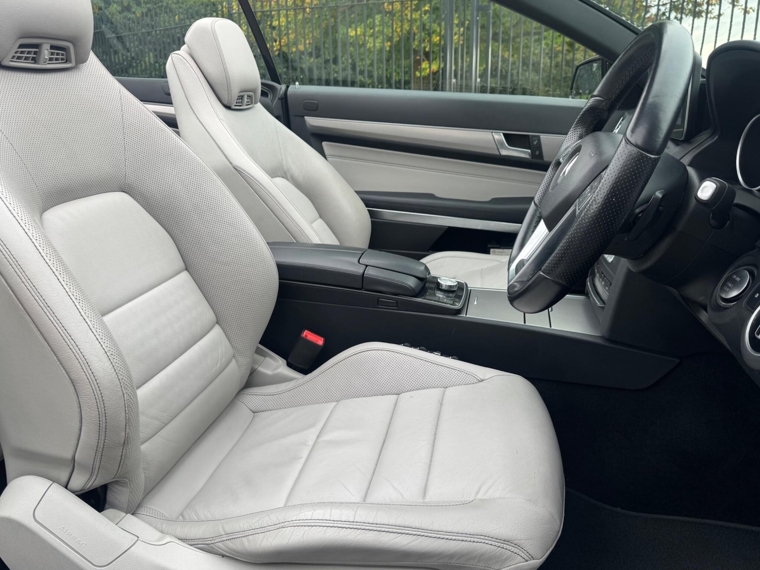 Used Mercedes-Benz E Class 2013 for sale - 77191228: Photo 23