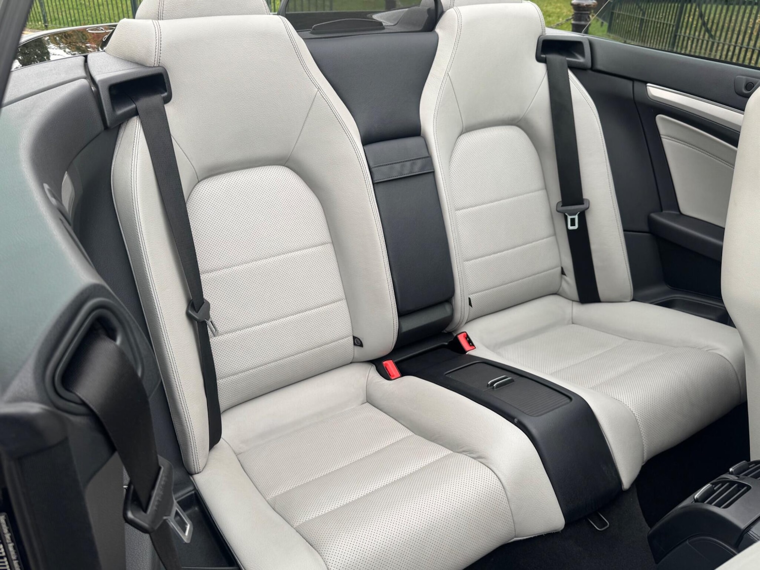 Used Mercedes-Benz E Class 2013 for sale - 77191228: Photo 25