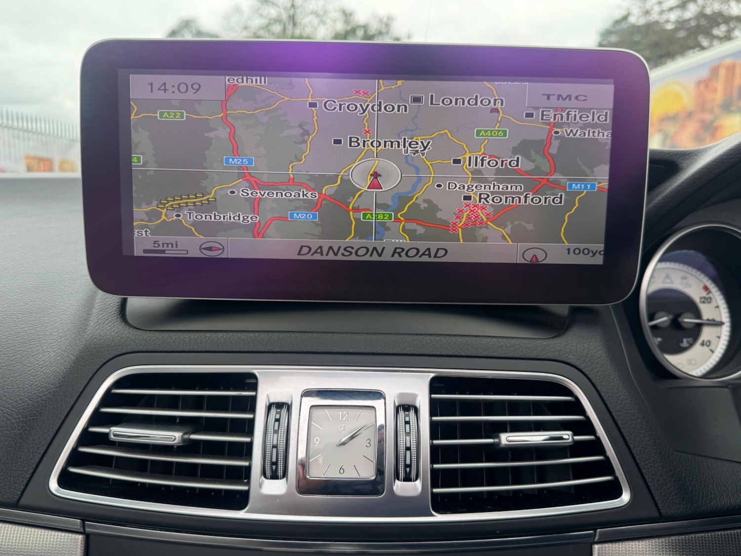 Used Mercedes-Benz E Class 2013 for sale - 77191228: Photo 33