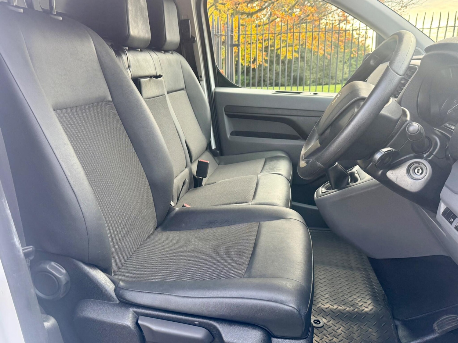 Used Peugeot Expert 2021 for sale - 76953277: Photo 14