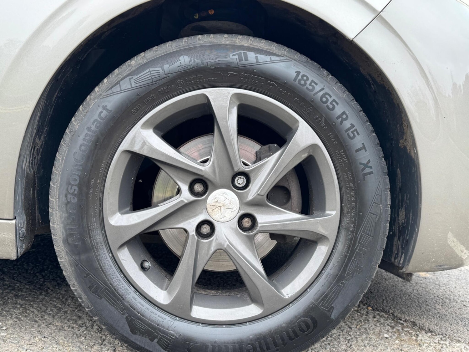 Used Peugeot 208 2012 for sale - 77626097: Photo 9