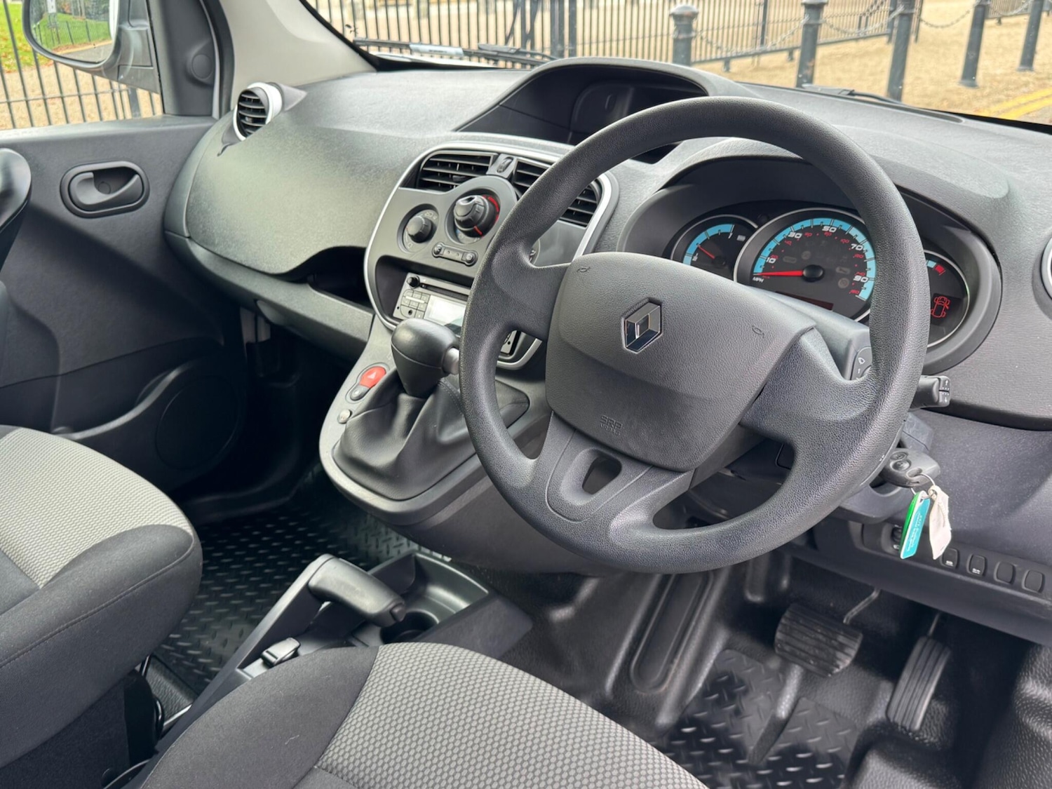 Used Renault Kangoo 2020 for sale - 76337468: Photo 14